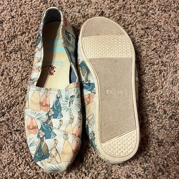 Disney Cinderella Toms - Picture 4 of 4
